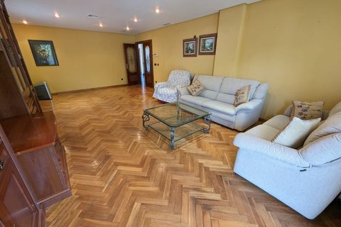 Villa i Elda, Alicante, Elda - € 475.000 | Ref: GI8619 - foto 44